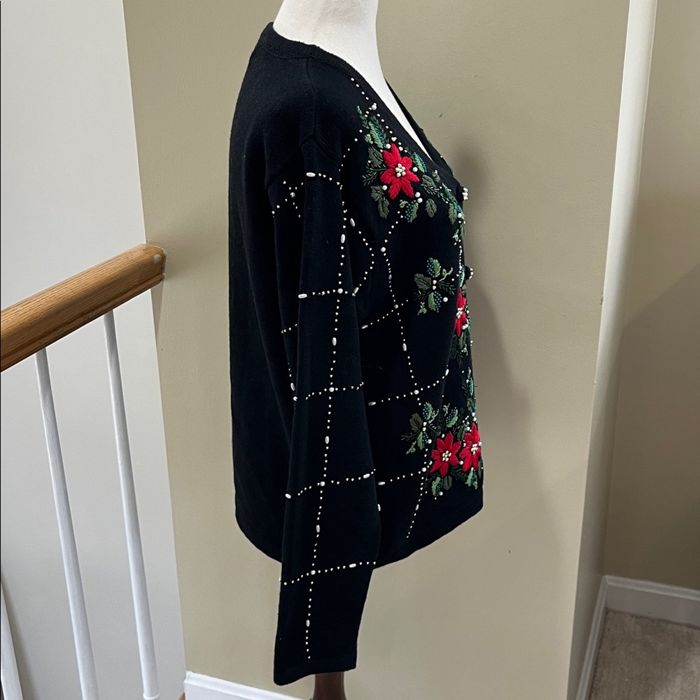 Vintage B.P. Design Christmas Cardigan Embroidered Poinsettias Size S - Picture 2 of 12